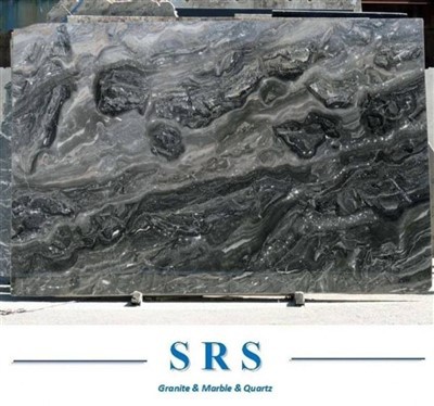 Tamne mramorne ploče