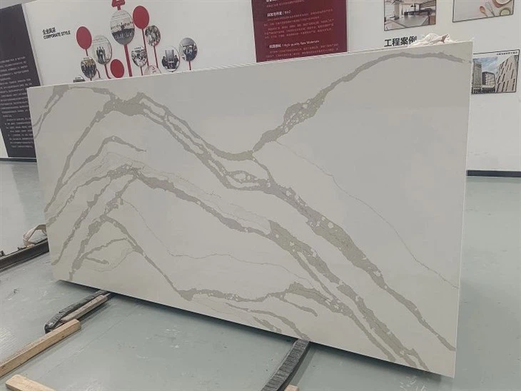 Wholesale-White-Color-Calacatta-Quartz-for-Countertops-Vanity-Tops-Floor-Tile-Wall-Tile.webp (1)(001)