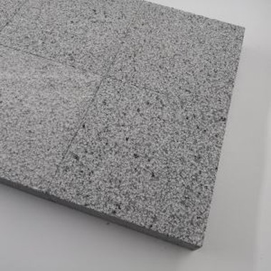 Kamen za popločavanje tamno sivog granita