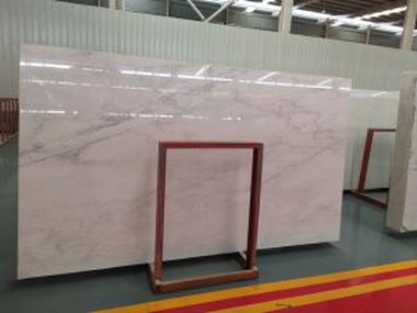 Orijentalne ploče od bijelog mramora