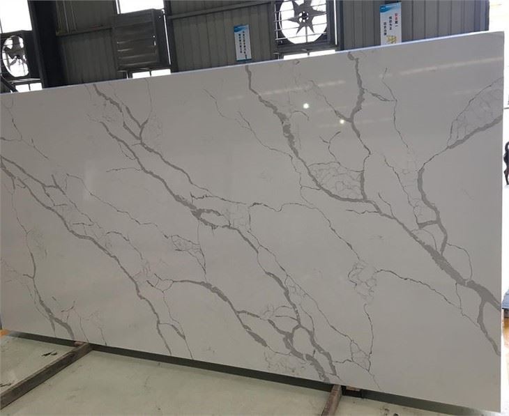 Calacatta Artificial Quartz Slabs